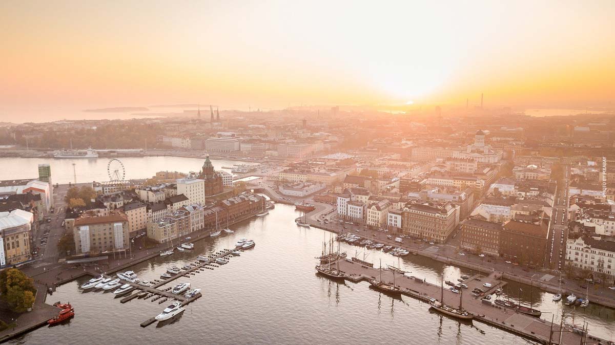 helsinki-finland-airport-modeling-agency-become-a-model-ranking-help-terminal-skyline-sunset