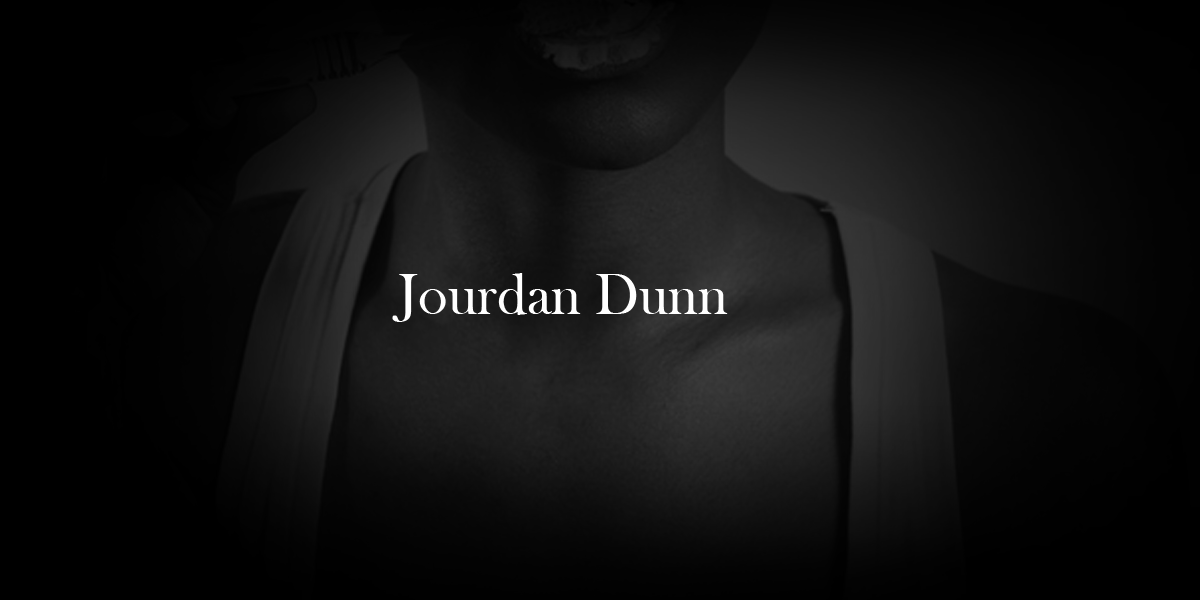 jourdann-dunn-supermodel-model-modeling-catwalk-shootings-runway