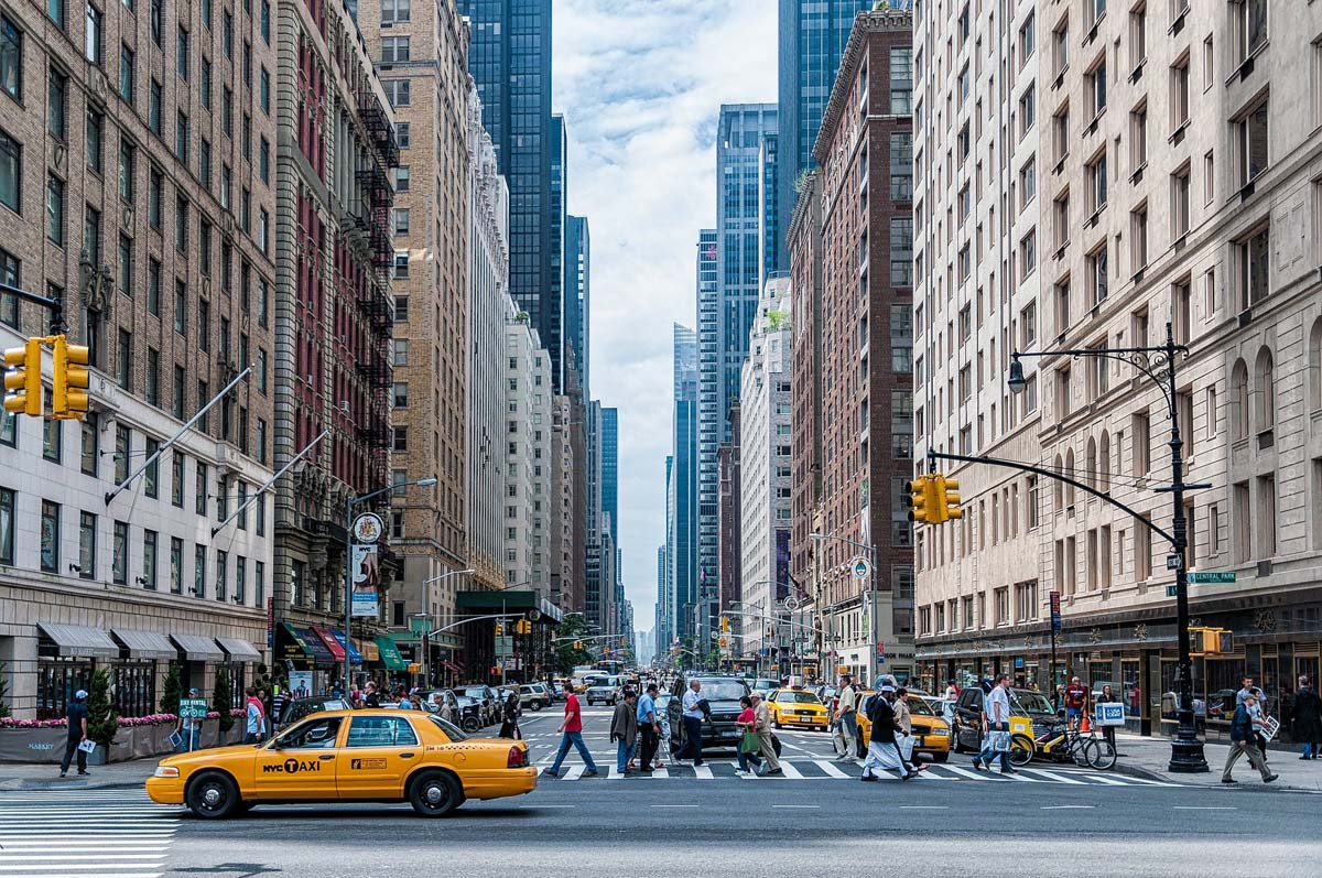 new-york-auto-taxi-gelb-stadt-gross-himmel-blau