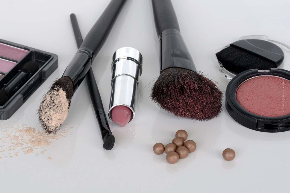 Kylie Cosmetics-Interview-brush-make up-lipstick-eyeshadow