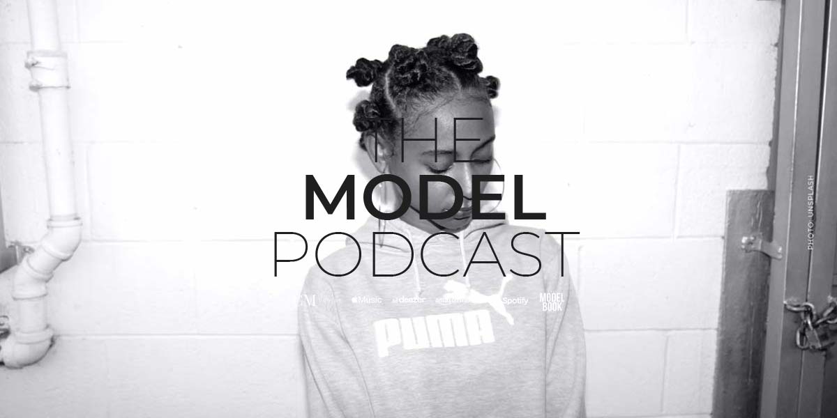 model-podcast-free-online-youtube-spotify-apple-new-york-wall-girl